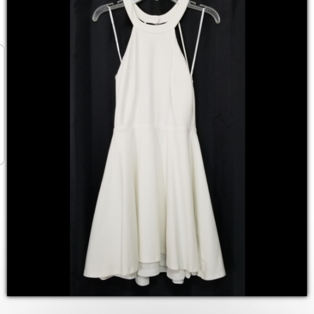 Lulu's skater style dress size small
